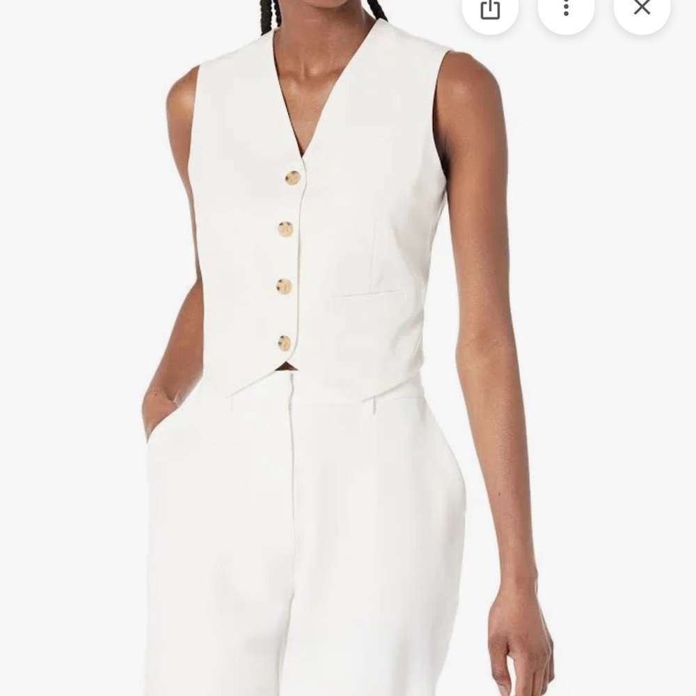 Chic White Button Front Vest